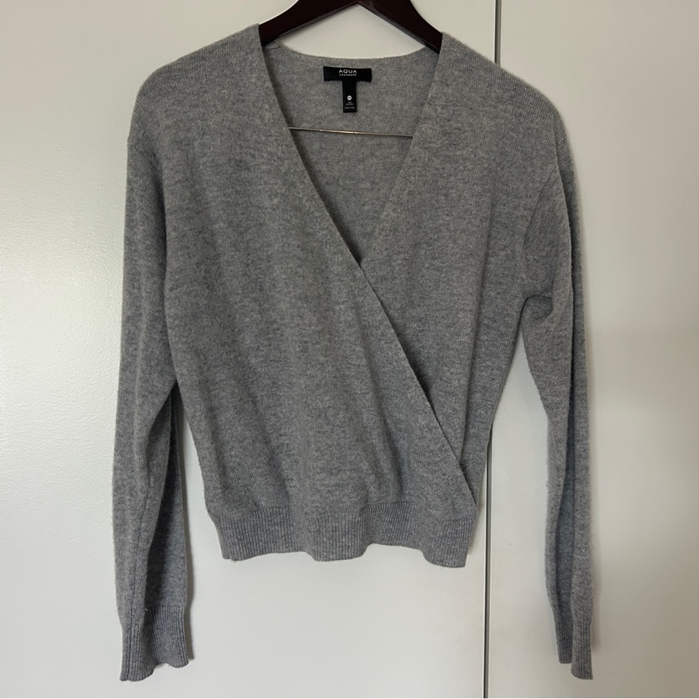 Aqua Light Gray Cashmere V-Neck Sweater